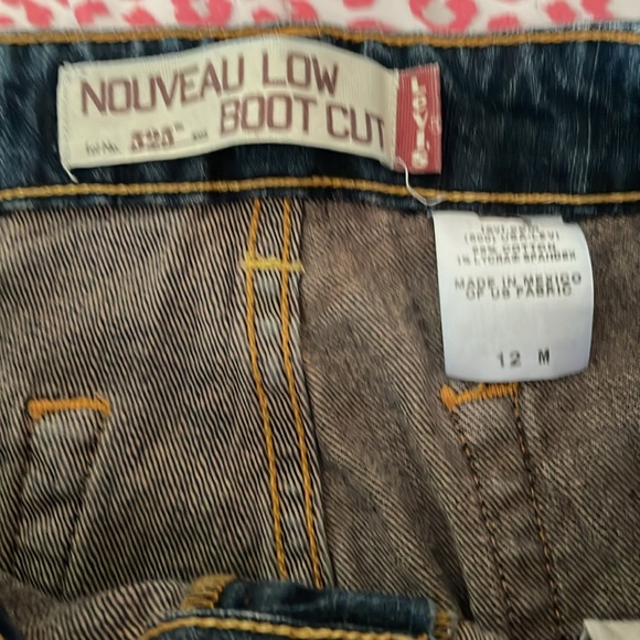 Levi’s Low Boot Cut Jeans 525 - Picture 2 of 2